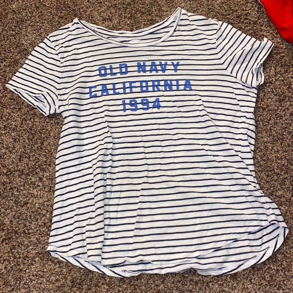 Old Navy short sleeve top